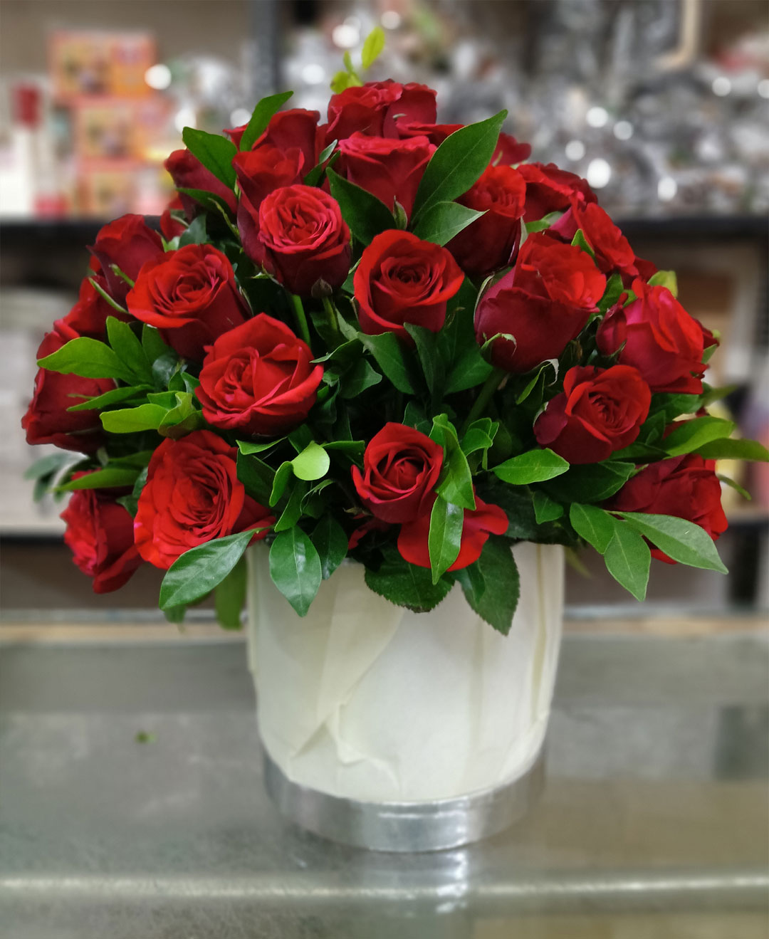 Scarlet Elegance Box