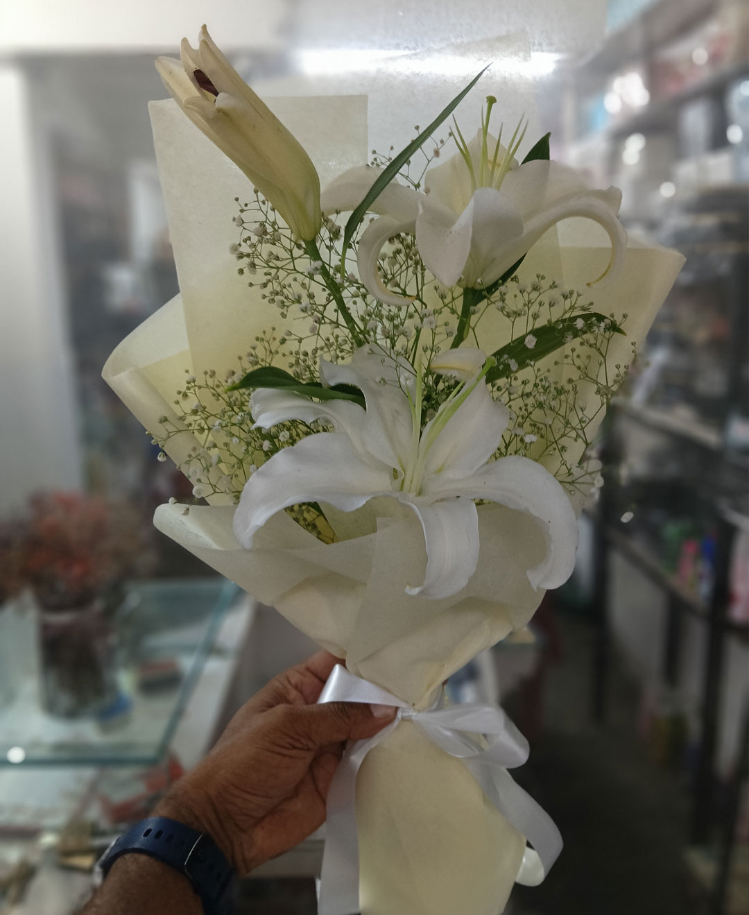 1 White Lilies Bouquet with Paper Packing