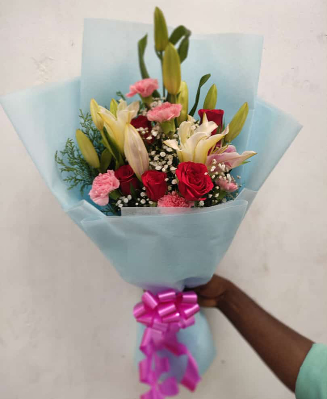 2 Lilies 10 Red Roses 5 Pink Carnation Bouquet With Paper Packing